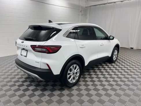 Used 2024 Ford Escape Active AWD/4WD image 6