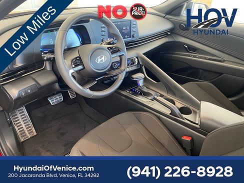 Certified 2025 Hyundai Elantra Sport FWD image 15