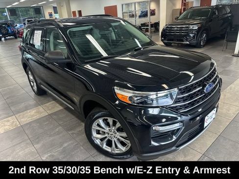 Used 2020 Ford Explorer XLT w/ Equipment Group 202A AWD/4WD image 11