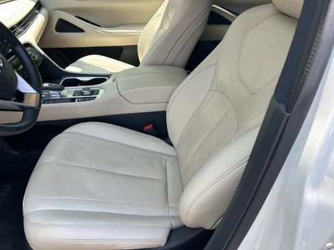 Used 2023 INFINITI QX60 Luxe w/ Cargo Package AWD/4WD image 16