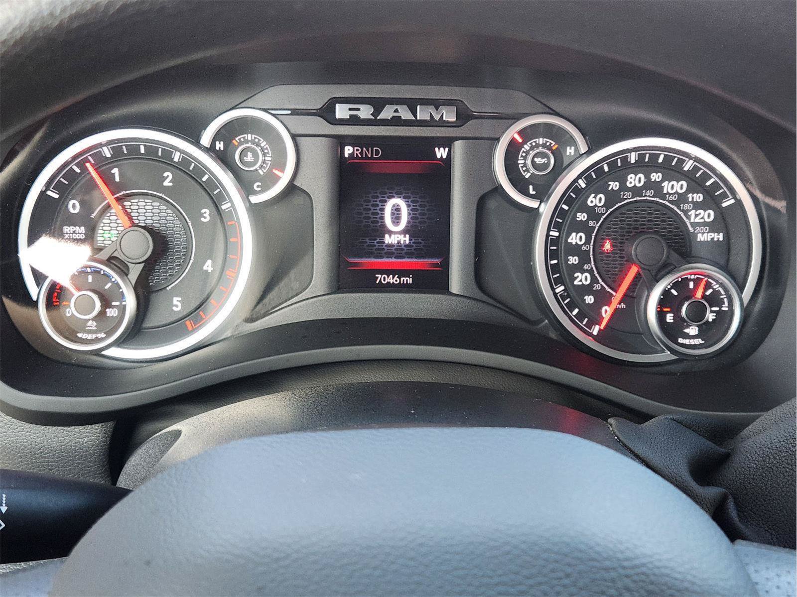 Used 2026 RAM 2500 Warlock AWD/4WD image 18