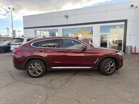 Certified 2024 BMW X4 xDrive30i w/ Convenience Package image 6