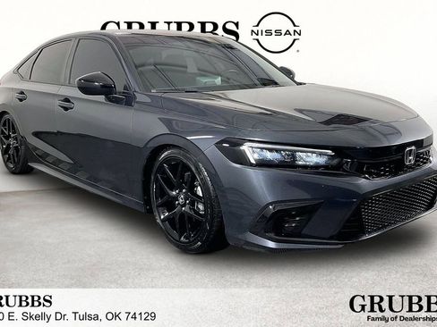 Used 2024 Honda Civic Sport image 1