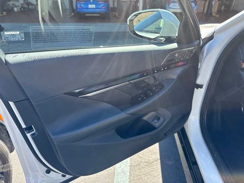 Used 2026 BMW i5 eDrive40 w/ M Sport Package RWD image 12