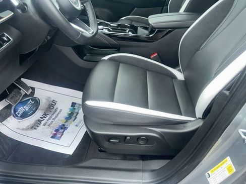 Used 2025 Buick Envision Sport Touring image 12