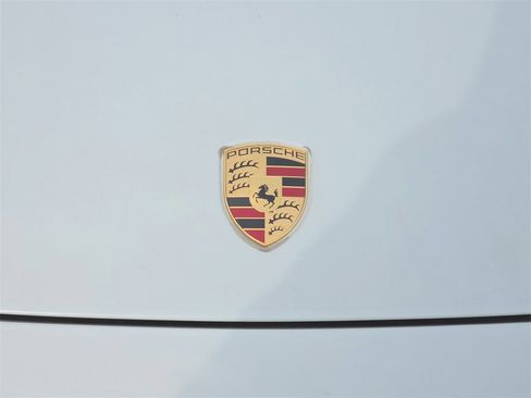 Used 2019 Porsche Cayenne image 26