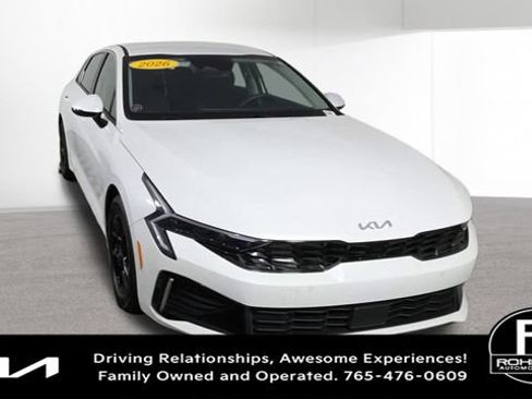 Used 2026 Kia K5 LXS FWD image 3