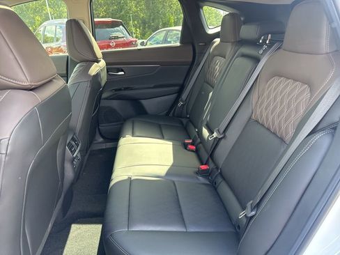 New 2025 Nissan Murano Platinum w/ Cargo Package image 9