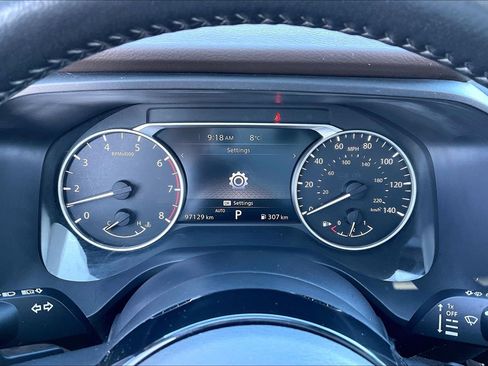 Used 2021 Nissan Rogue SV image 21