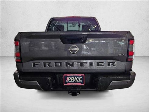 Used 2023 Nissan Frontier SV w/ SV Convenience Package RWD image 5