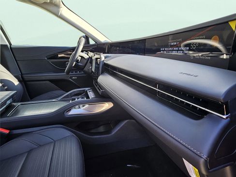 New 2026 Lincoln Nautilus Reserve w/ Jet Appearance Package image 14