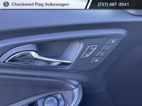 Used 2024 Chevrolet Malibu LT image 14