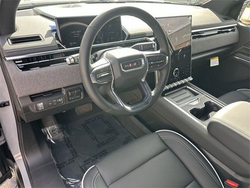 Used 2026 GMC Sierra EV Elevation image 9