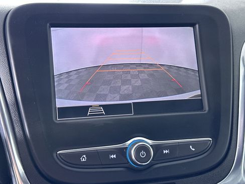 Used 2023 Chevrolet Equinox LT image 51