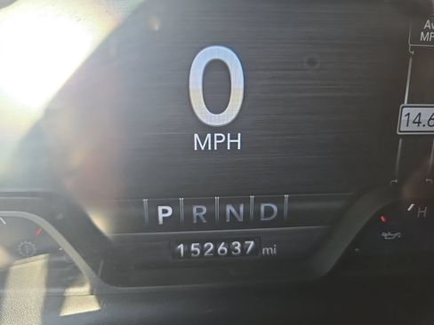 Used 2020 RAM 1500 Laramie w/ Sport Appearance Package AWD/4WD image 9