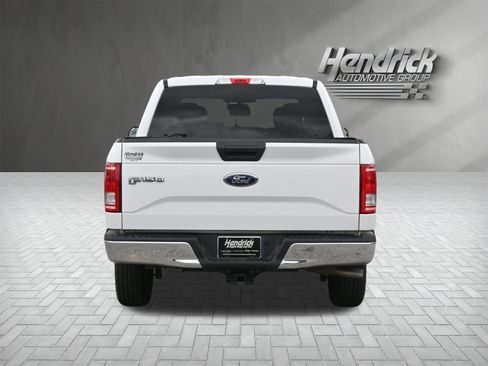 Used 2017 Ford F150 XLT RWD image 9