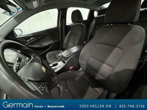 Used 2024 Chevrolet Malibu LT image 28