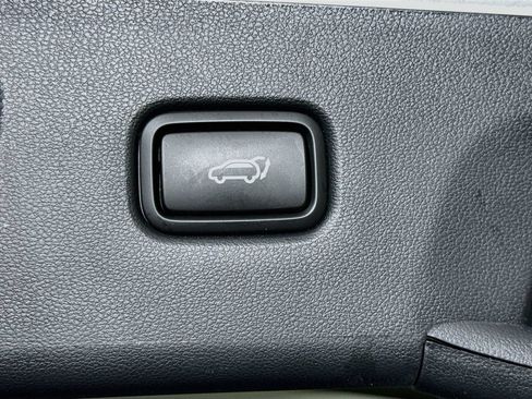 Certified 2024 Hyundai Tucson Limited AWD/4WD image 31