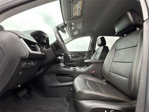 Used 2021 GMC Terrain SLT image 11