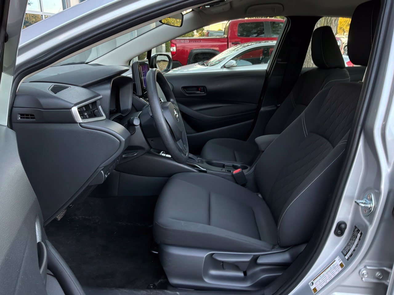 Used 2026 Toyota Corolla LE FWD image 11