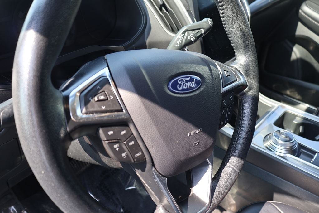 Used 2024 Ford Edge SEL AWD/4WD image 6