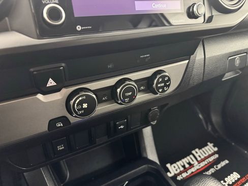 Used 2021 Toyota Tacoma SR image 18