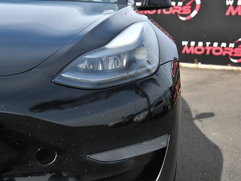 Used 2023 Tesla Model 3 Standard Range RWD image 11