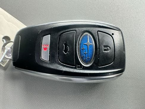 Used 2025 Subaru Outback Premium AWD/4WD image 28