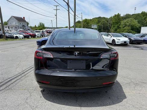 Used 2022 Tesla Model 3 Long Range AWD/4WD image 4
