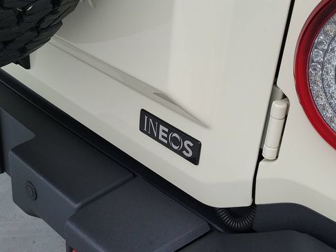 Used 2024 INEOS Grenadier AWD/4WD image 8