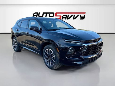 Used 2023 Chevrolet Blazer RS AWD/4WD image 1
