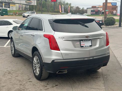 Used 2017 Cadillac XT5 Luxury w/ Driver Awareness Package image 4