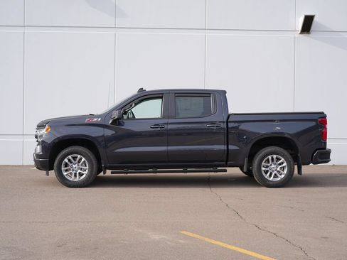 Used 2024 Chevrolet Silverado 1500 RST AWD/4WD image 6