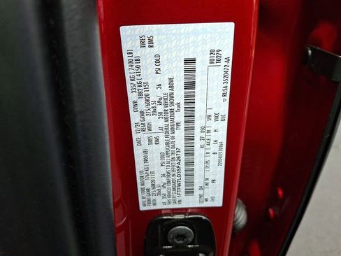 Used 2025 Ford F150 Platinum w/ Equipment Group 702A High AWD/4WD image 32