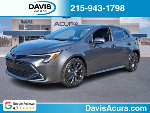 Used 2025 Toyota Corolla XSE FWD image 1