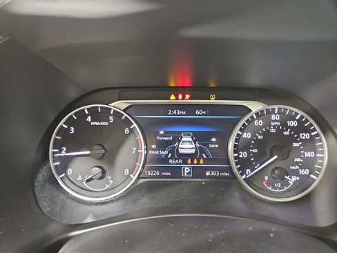 Certified 2023 Nissan Sentra SV image 17