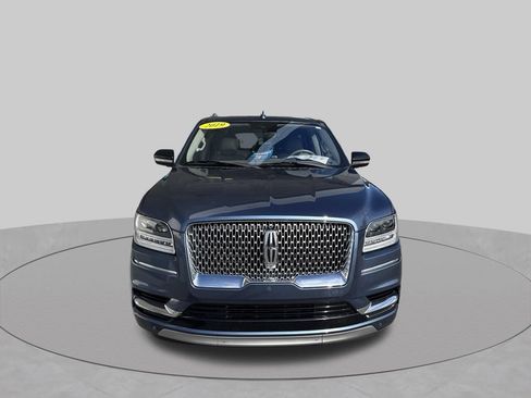 Used 2019 Lincoln Navigator Select w/ Technology Package AWD/4WD image 14