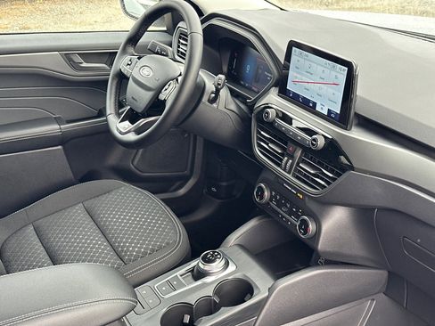 New 2026 Ford Escape Active w/ Cold Weather Package image 10