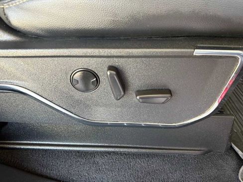 Used 2024 Ford F350 Lariat w/ Lariat Ultimate Package image 9