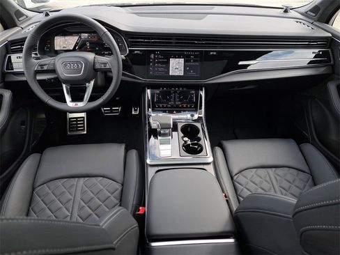 New 2026 Audi SQ7 Prestige image 23