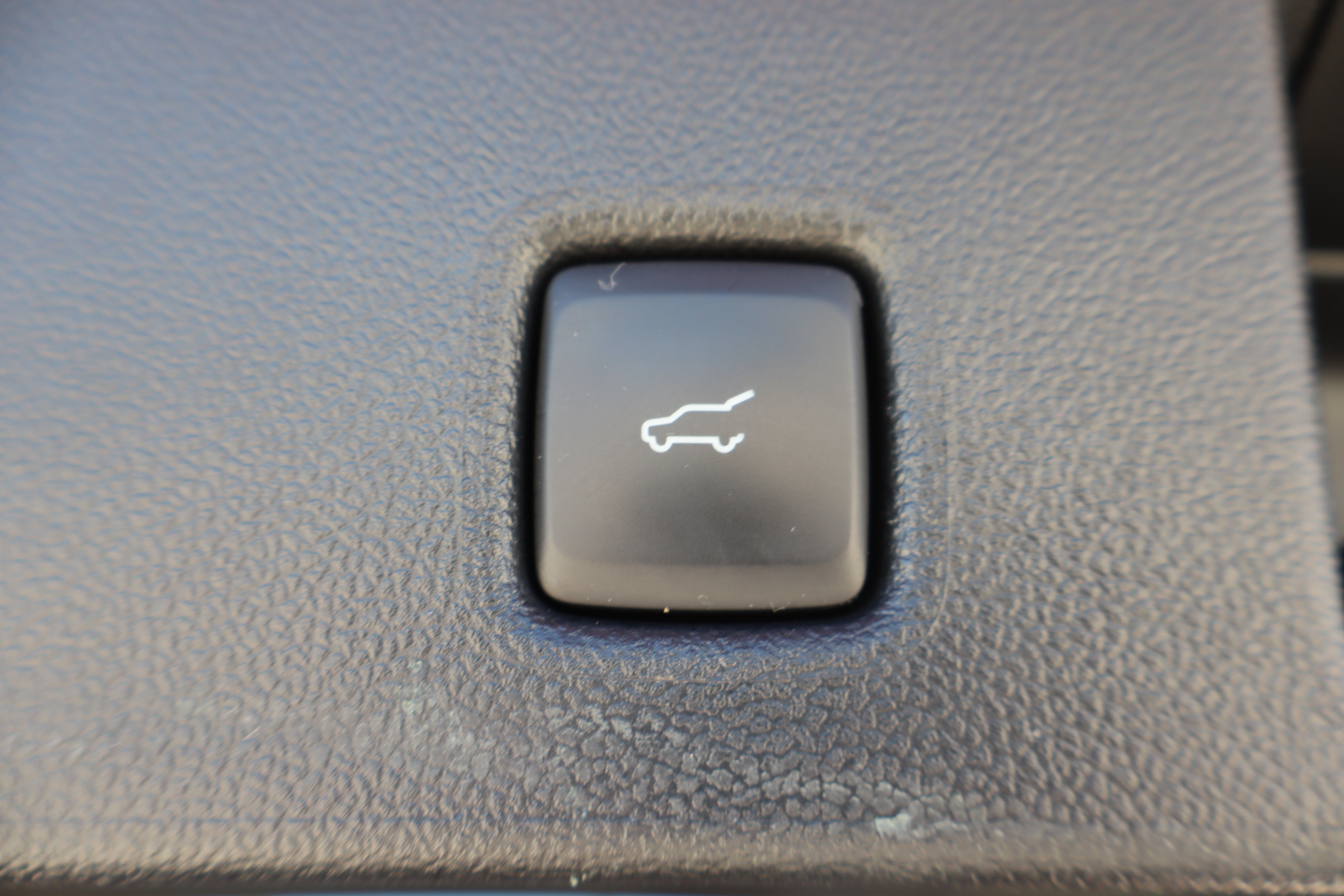 Used 2024 Ford Escape ST-Line w/ Tech Pack #1 AWD/4WD image 24