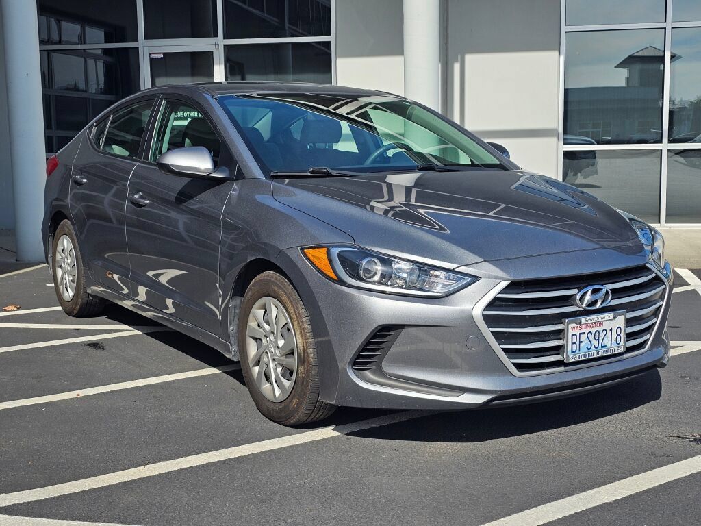 Used 2017 Hyundai Elantra SE FWD image 7