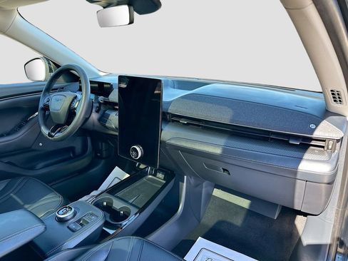 Used 2023 Ford Mustang Mach-E Premium image 30