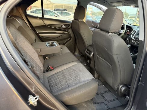 Used 2022 Chevrolet Equinox LT image 10