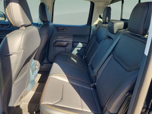 New 2025 Ford Maverick Tremor AWD/4WD image 25