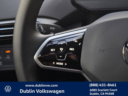 Used 2023 Volkswagen ID.4 Pro S RWD image 21