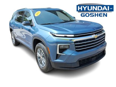 Used 2024 Chevrolet Traverse LT w/ Trailering Package