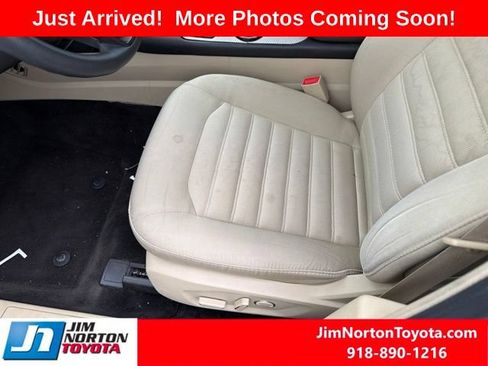 Used 2015 Ford Fusion SE FWD image 7