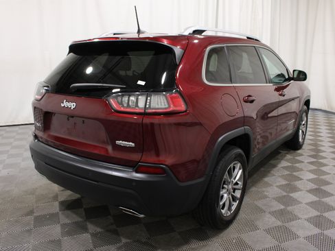 Used 2019 Jeep Cherokee Latitude Plus AWD/4WD image 24