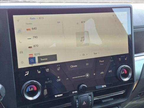 Certified 2025 Lexus GX 550 w/ Accessory Package (Z1) AWD/4WD image 15